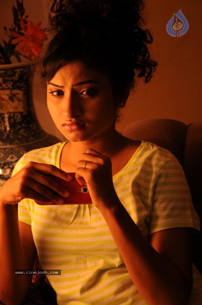 Vishnu Priya Gallery - 9 / 64 photos