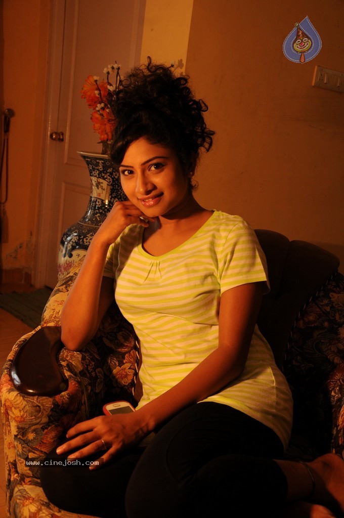 Vishnu Priya Gallery - 34 / 64 photos