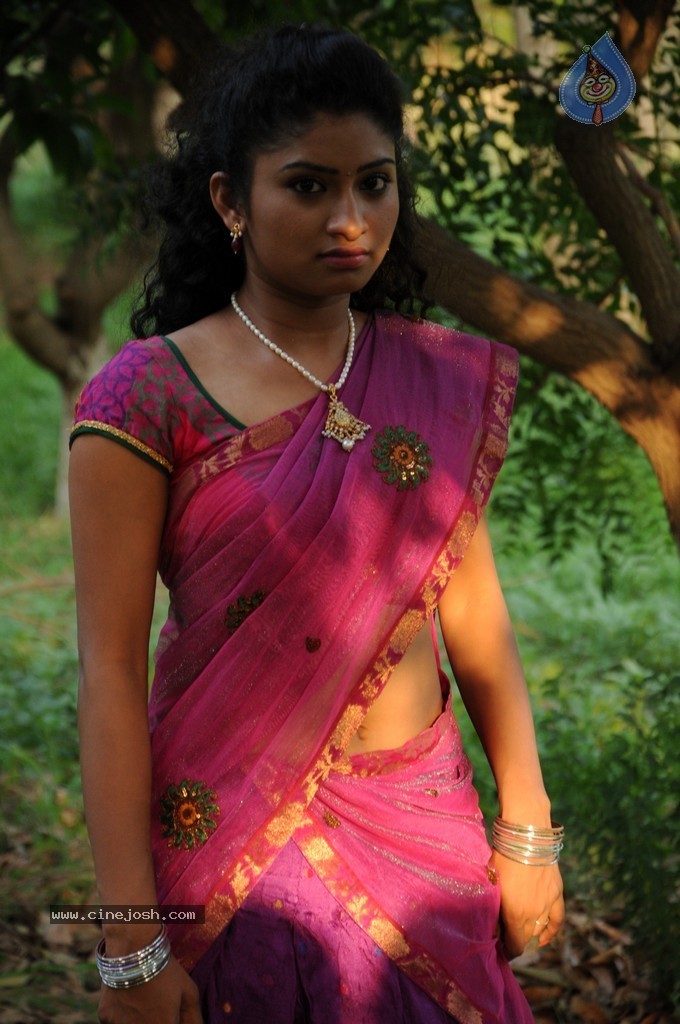 Vishnu Priya Images - 13 / 75 photos