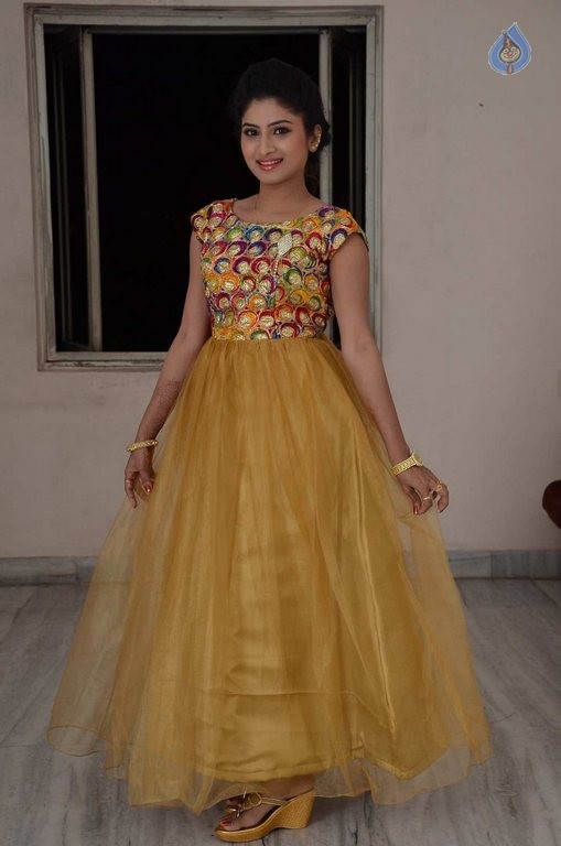 Vishnu Priya Latest Photos - 21 / 49 photos