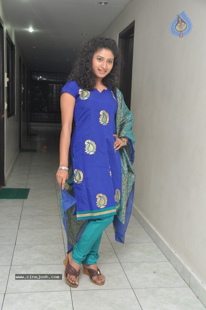 Vishnu Priya Latest Pics - 17 / 58 photos