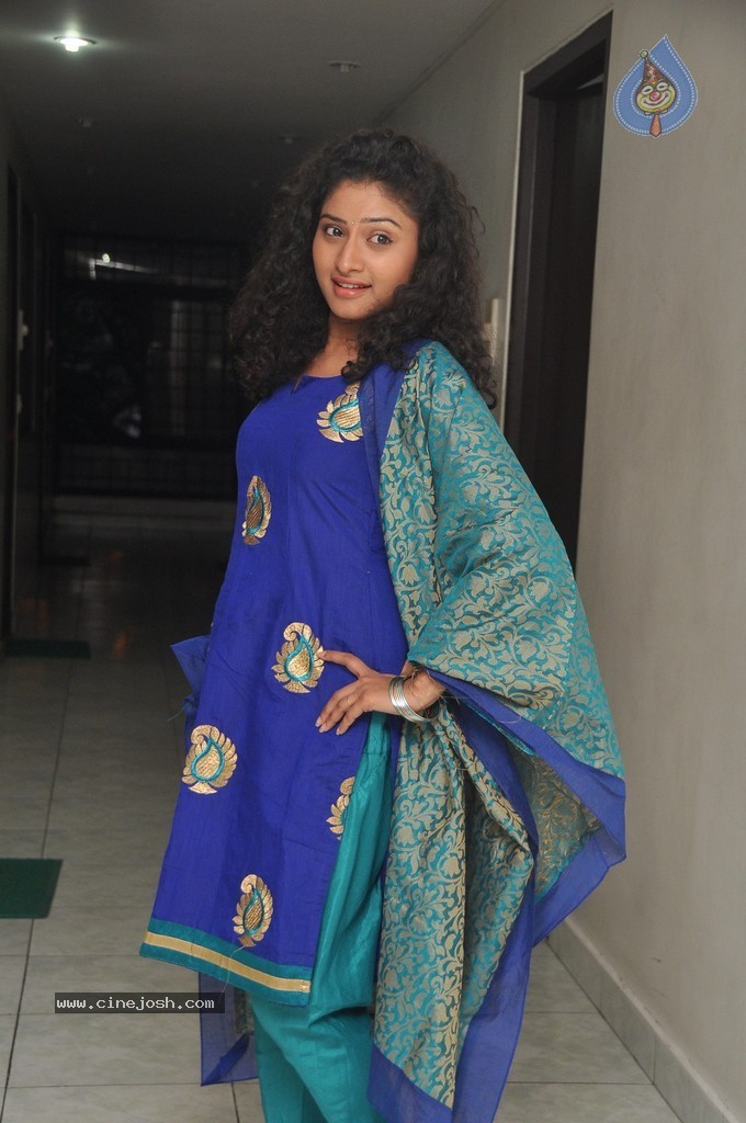 Vishnu Priya Latest Pics - 23 / 58 photos