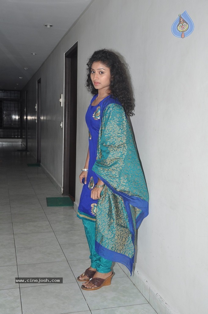 Vishnu Priya Latest Pics - 32 / 58 photos