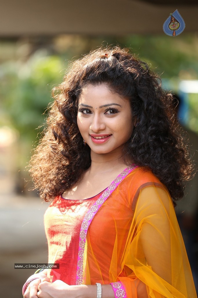 Vishnu Priya Latest Stills - 58 / 142 photos