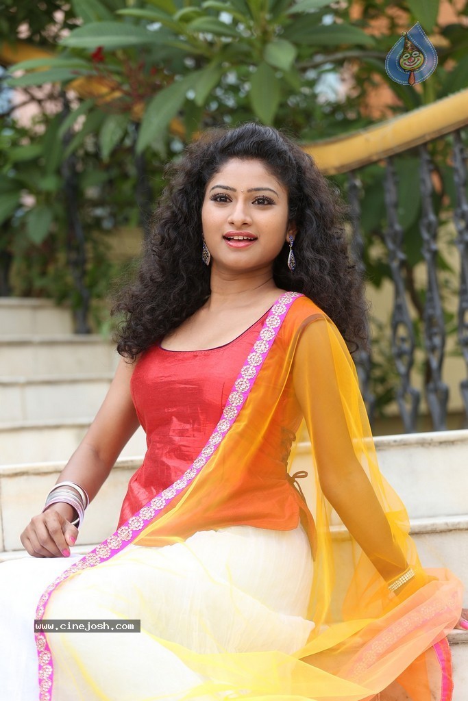Vishnu Priya Latest Stills - 108 / 142 photos