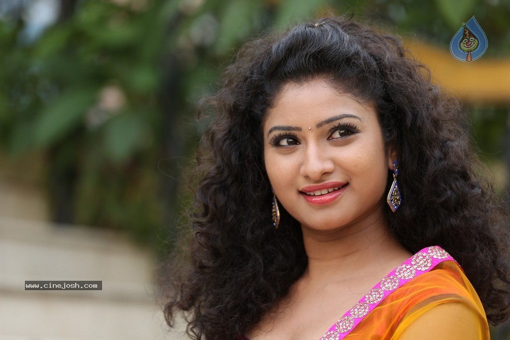 Vishnu Priya Latest Stills - 118 / 142 photos