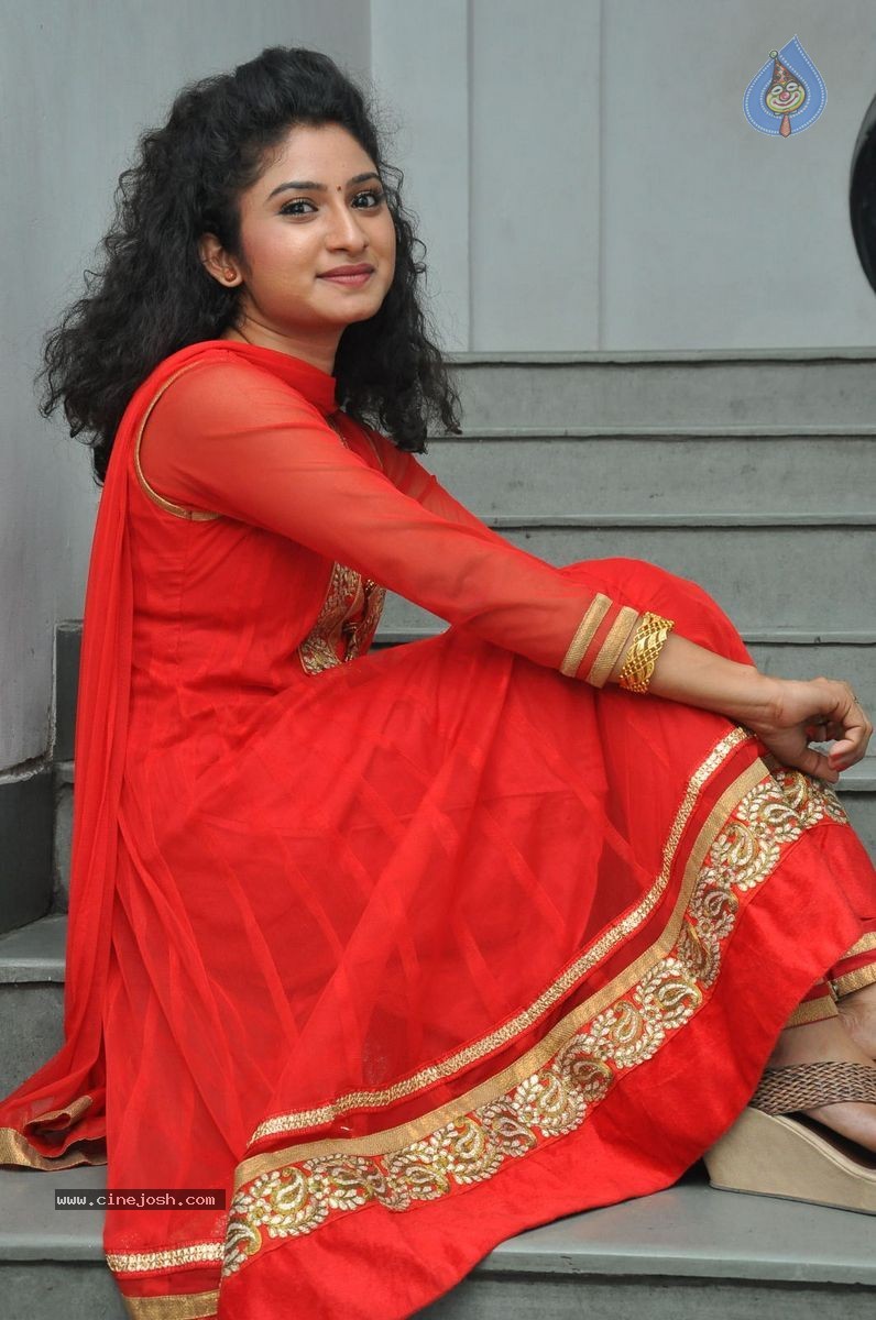 Vishnu Priya New Photos - 27 / 35 photos