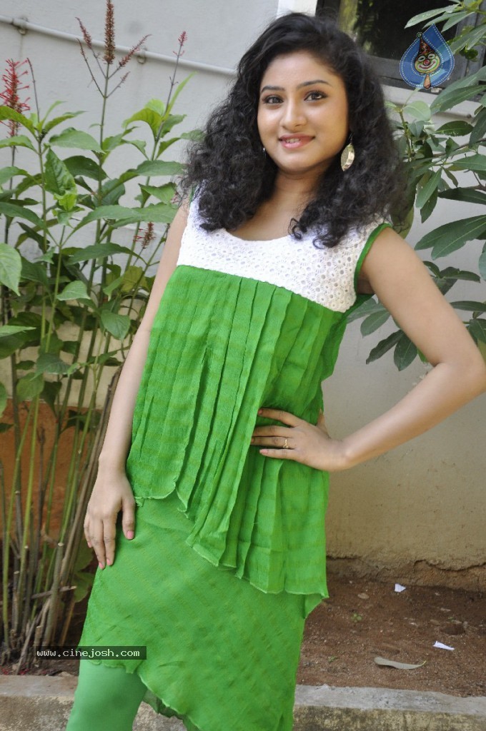 Vishnu Priya New Photos - 32 / 42 photos