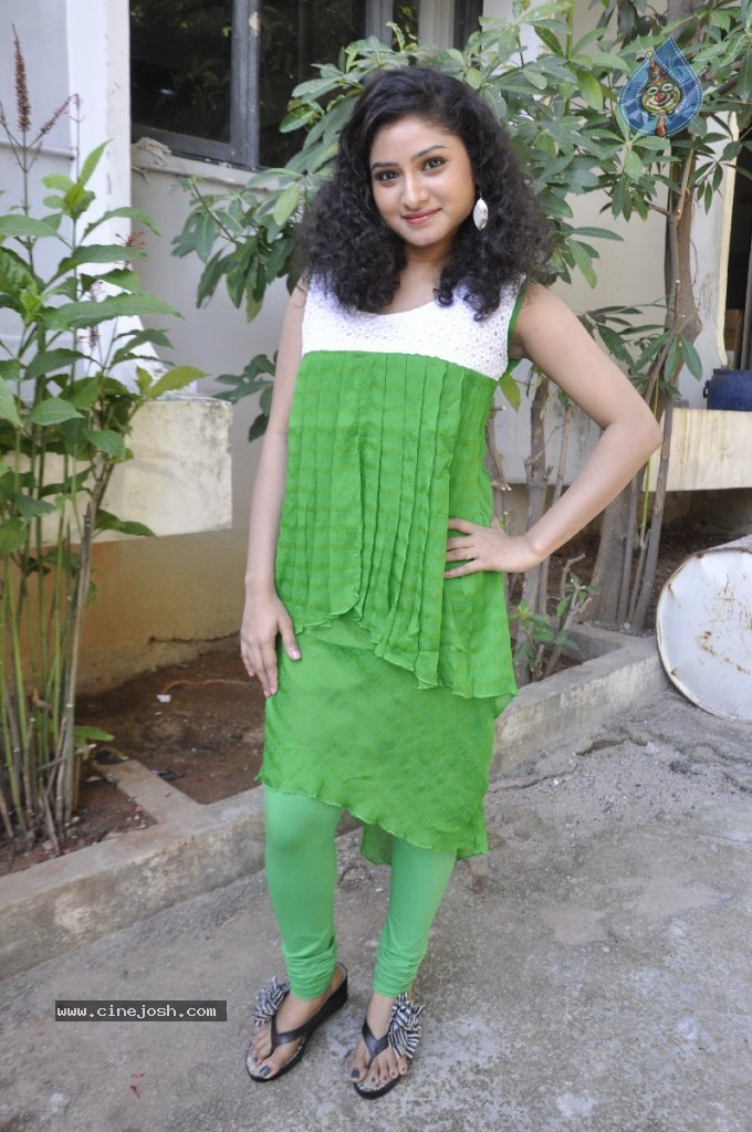 Vishnu Priya New Photos - 39 / 42 photos