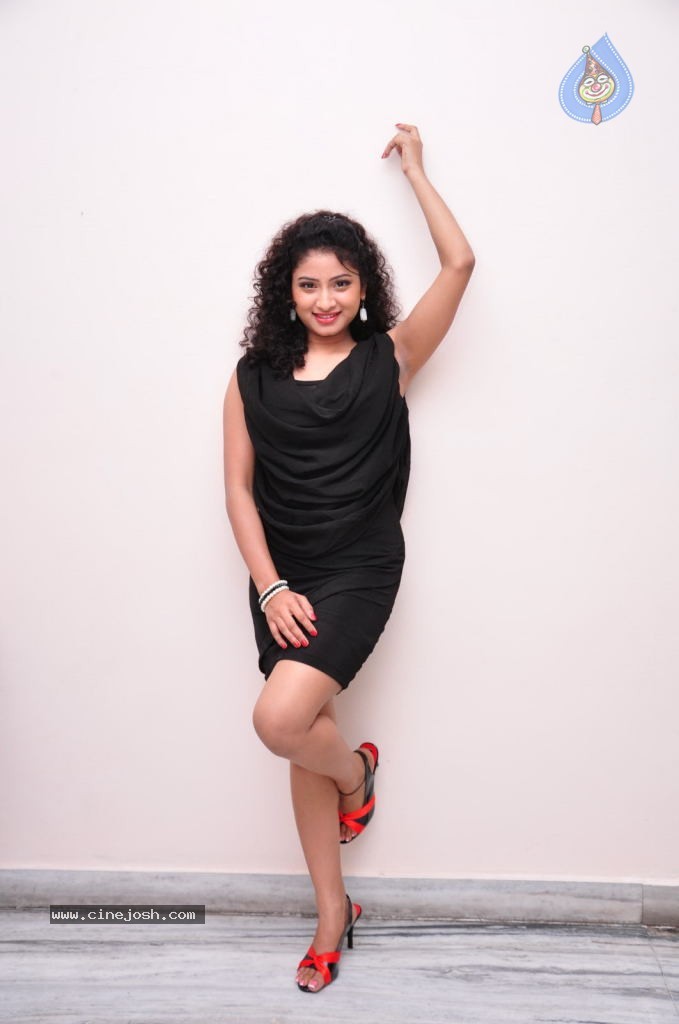 Vishnu Priya New Photos, - 19 / 88 photos