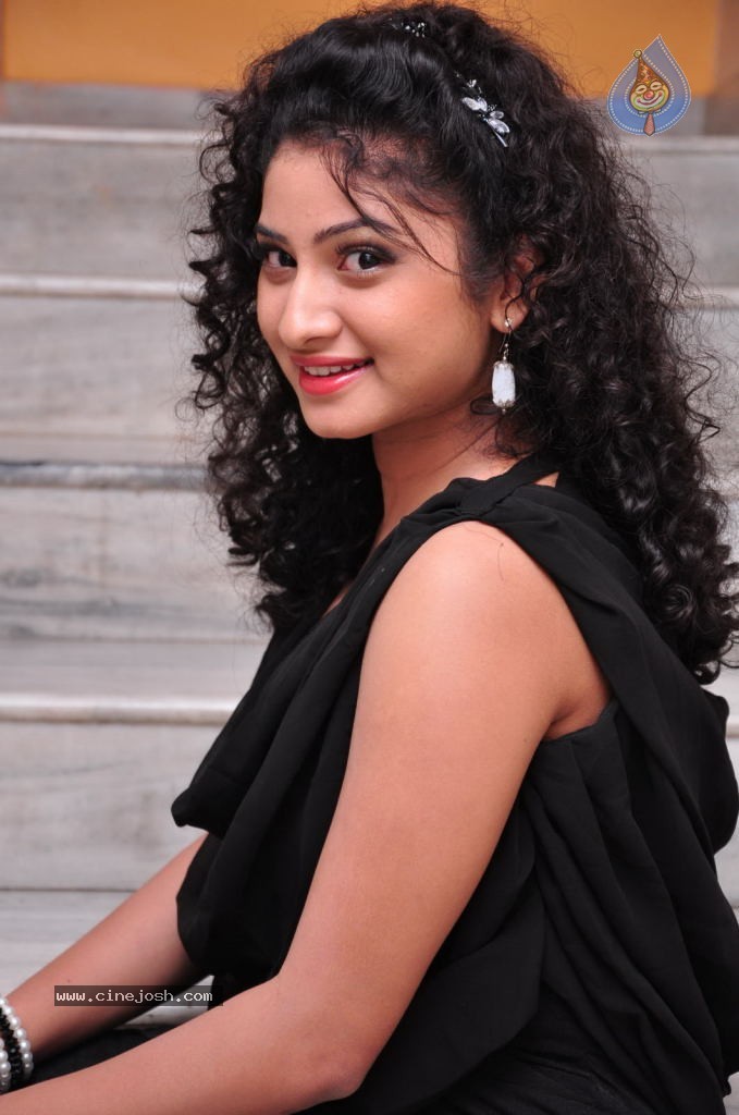 Vishnu Priya New Photos, - 51 / 88 photos