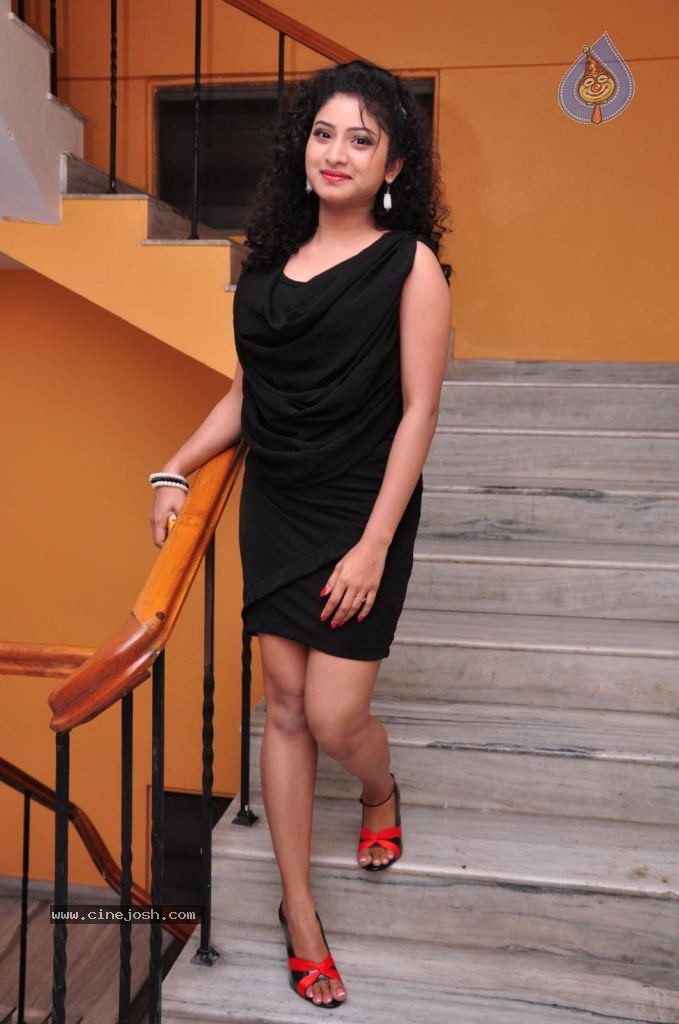 Vishnu Priya New Photos, - 57 / 88 photos