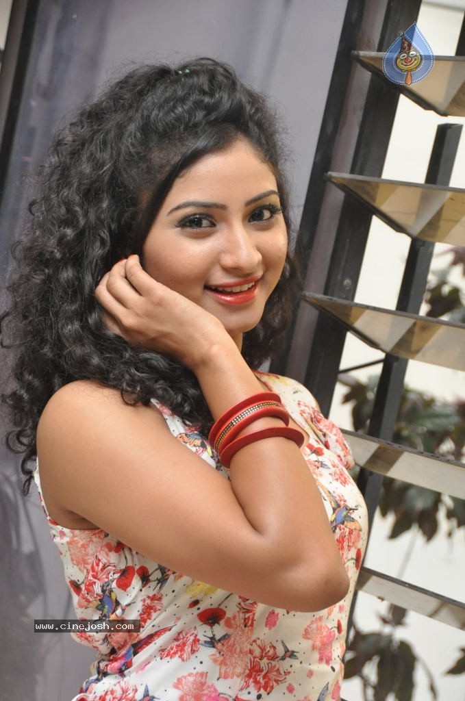 Vishnu Priya New Pics - 45 / 85 photos