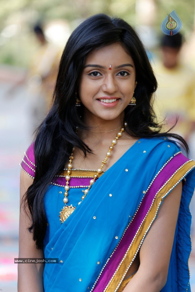 Vithika Latest Stills - 15 / 54 photos