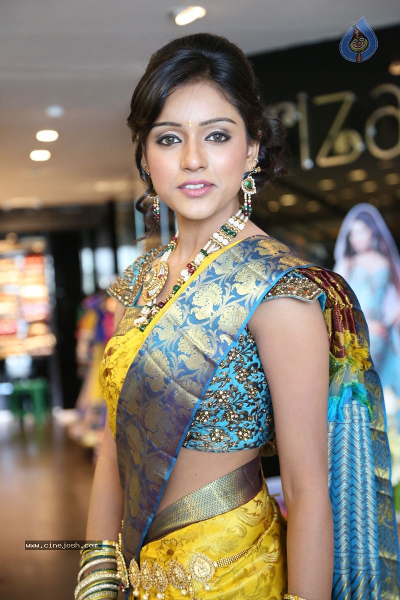 Vithika New Photos - 66 / 80 photos