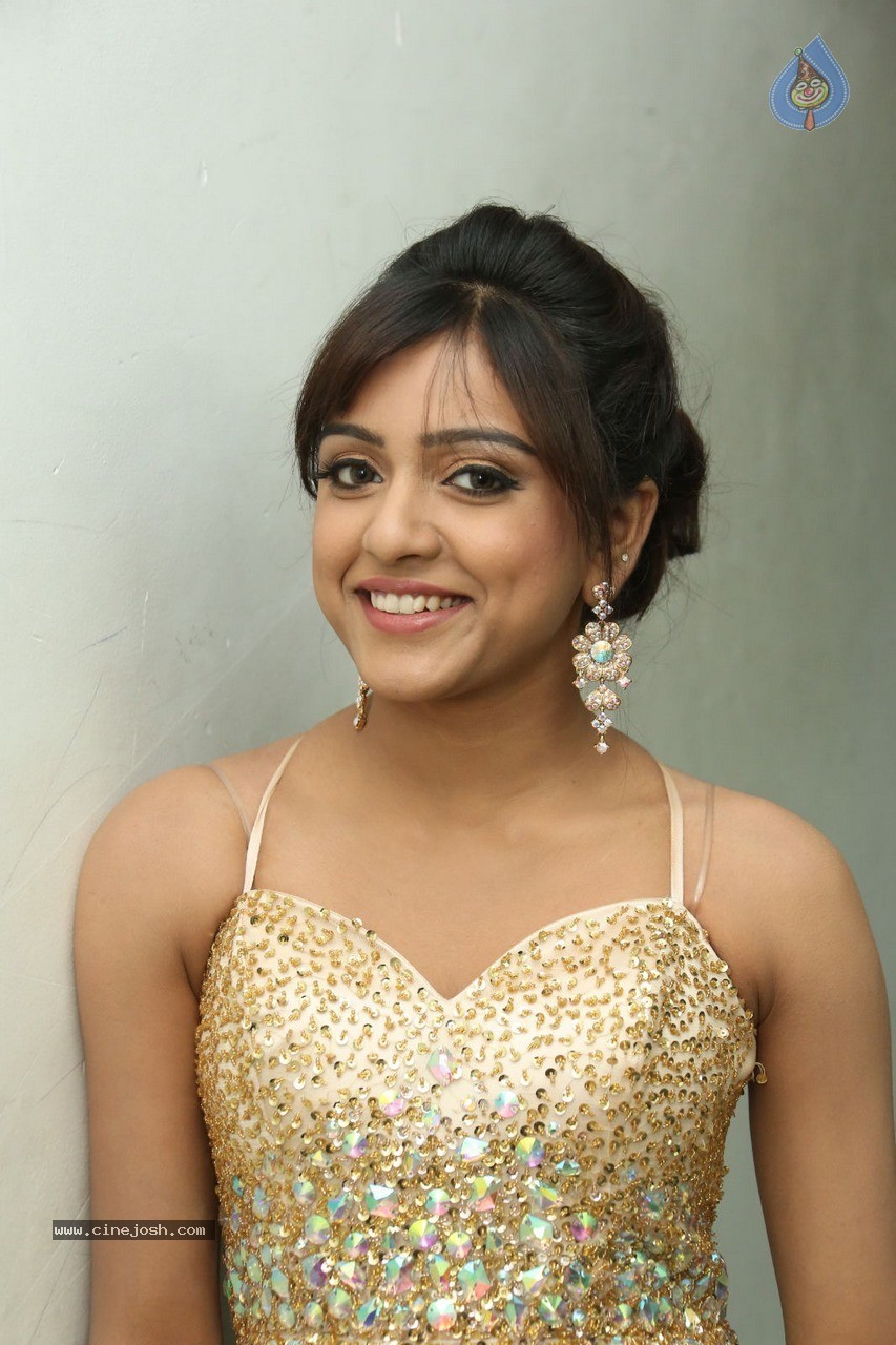 Vithika Sheru Latest Gallery - 65 / 80 photos