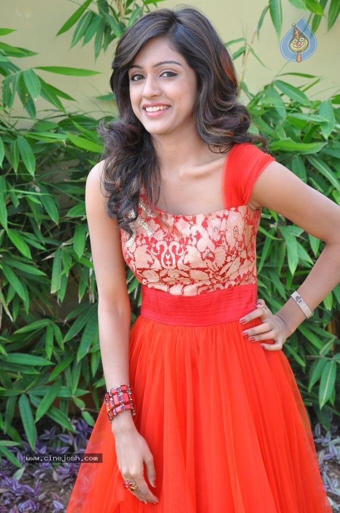 Vithika Sheru New Pics - 11 / 73 photos