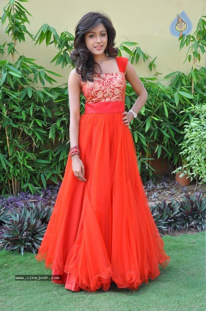 Vithika Sheru New Pics - 73 / 73 photos