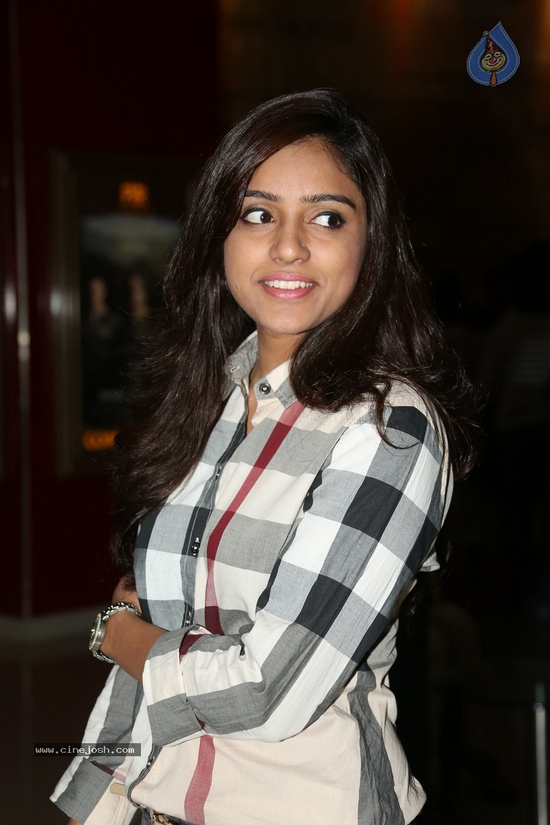 Vithika Sheru New Stills - 28 / 69 photos