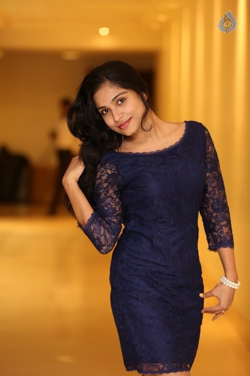 Vrushali Gosavi New Pics - 42 / 48 photos