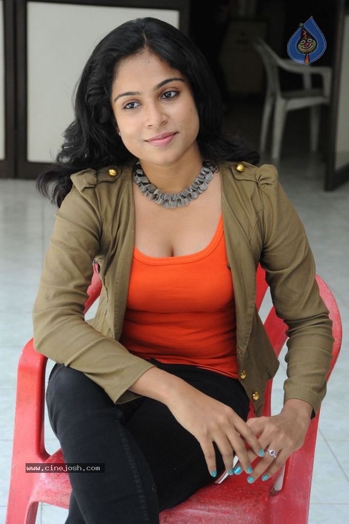 Vrushali Latest Photos - 15 / 109 photos