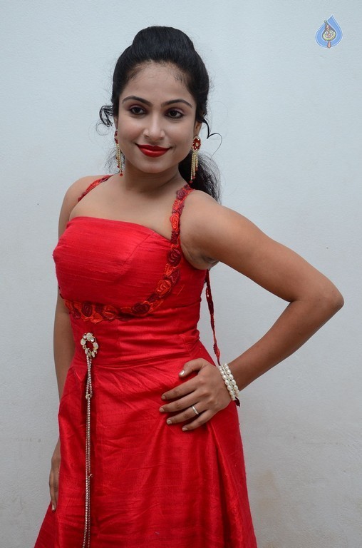 Vrushali New Photos - 21 / 42 photos