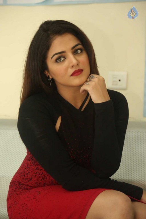 Wamiqa Gabbi New Photos - 42 / 42 photos