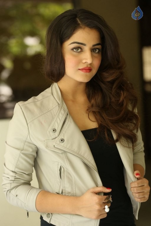 Wamiqa Gabbi New Pics - 50 / 59 photos