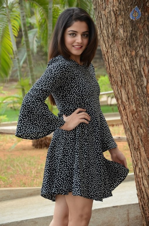 Wamiqa Gabbi New Pics - 10 / 56 photos