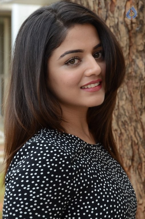Wamiqa Gabbi New Pics - 35 / 56 photos