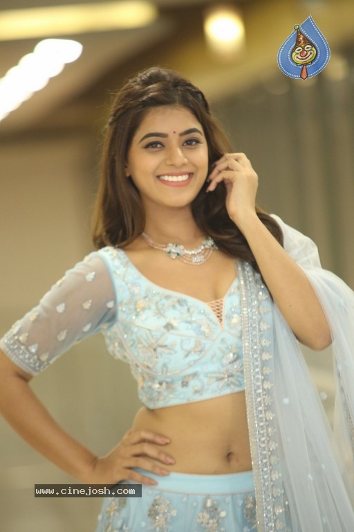 Yamini Bashker Gallery - 18 / 42 photos