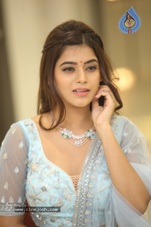 Yamini Bashker Gallery - 21 / 42 photos