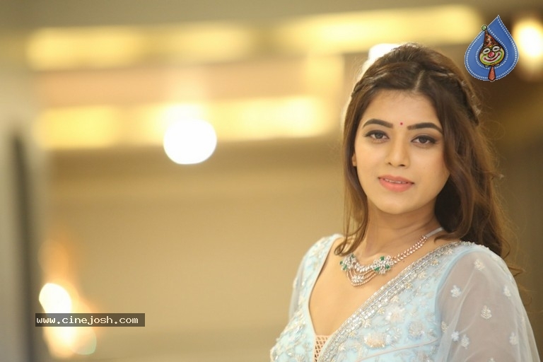 Yamini Bashker Gallery - 27 / 42 photos