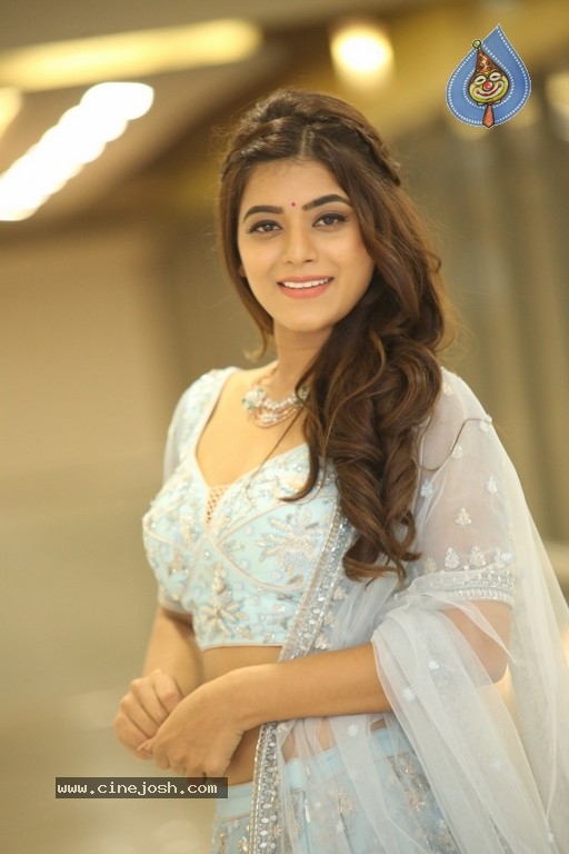 Yamini Bashker Gallery - 29 / 42 photos