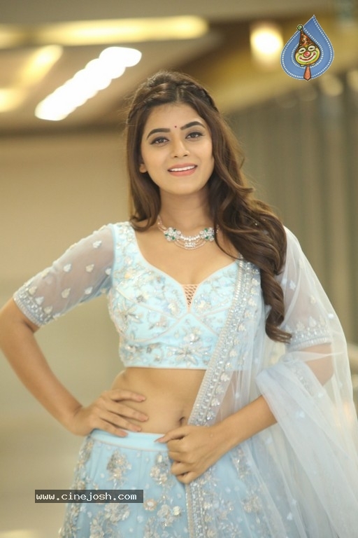 Yamini Bashker Gallery - 31 / 42 photos