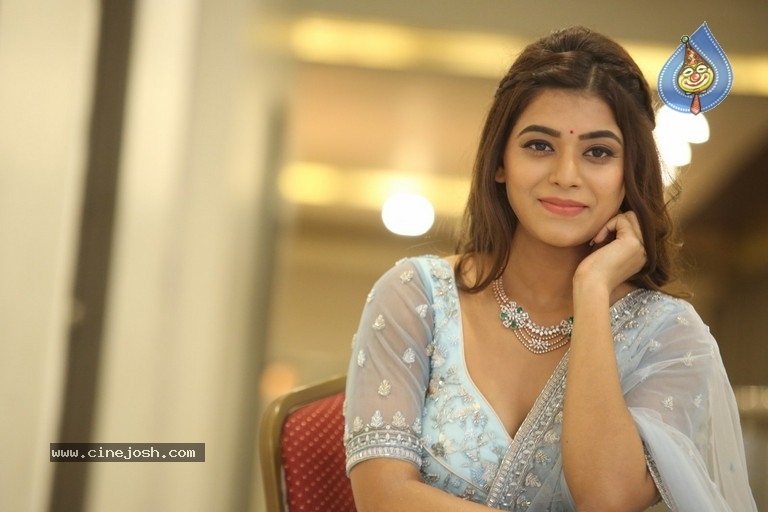 Yamini Bashker Gallery - 35 / 42 photos