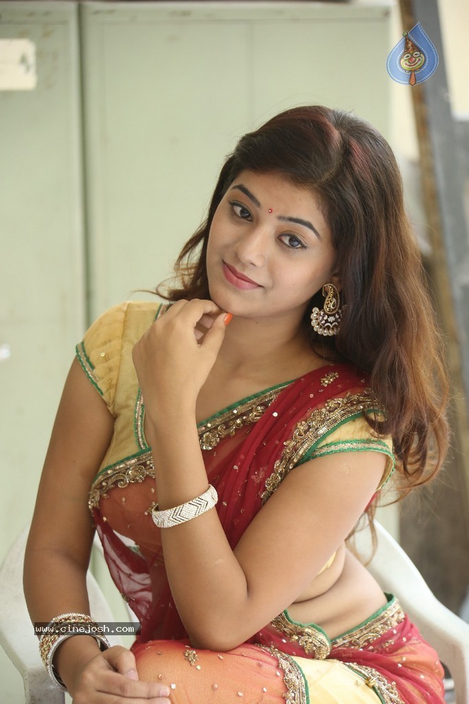 Yamini Latest Stills - 100 / 193 photos