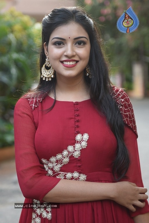Yashu Mashetty Latest Photos - 4 / 21 photos