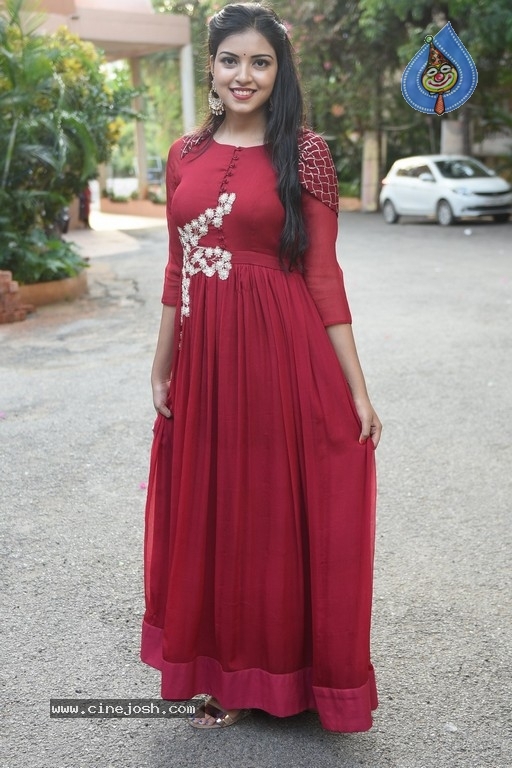 Yashu Mashetty Latest Photos - 6 / 21 photos