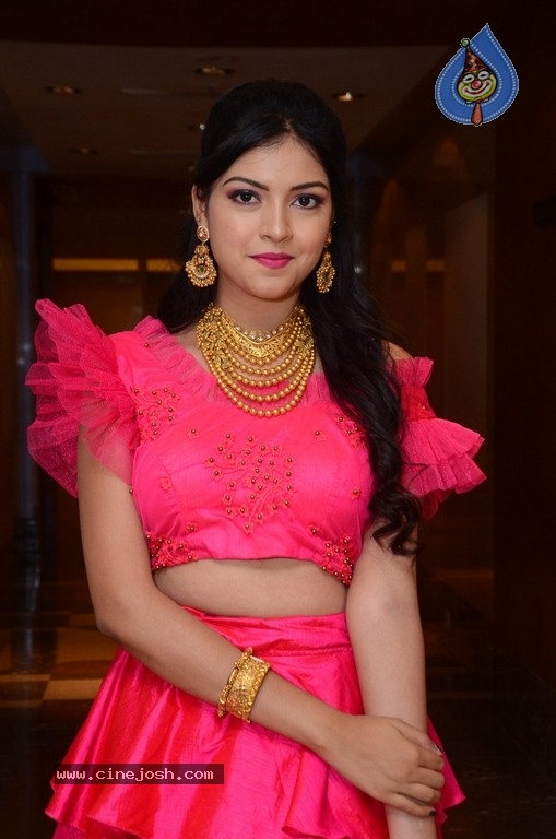 Yashu Mashetty Latest Photos - 2 / 21 photos