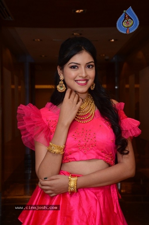 Yashu Mashetty Latest Photos - 21 / 21 photos