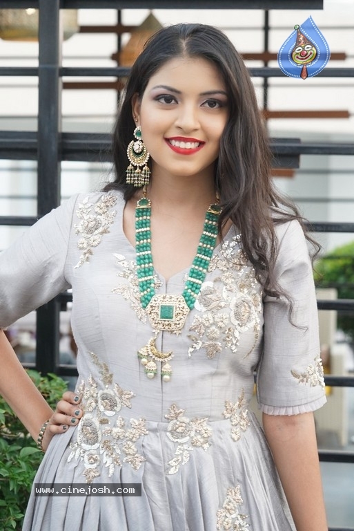 Yashu Mashetty New Pics - 4 / 11 photos