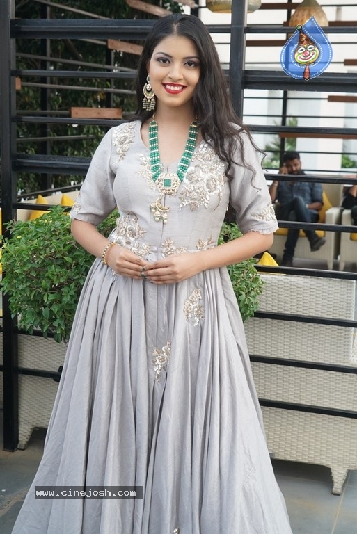 Yashu Mashetty New Pics - 10 / 11 photos