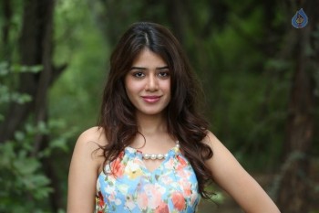 Aarti Chhikara New Photos - 27 of 42