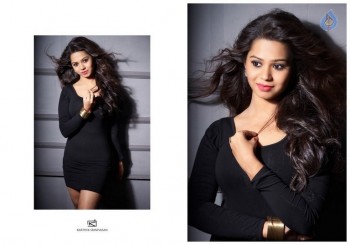 Actress Aishwariya Photos - 15 of 25