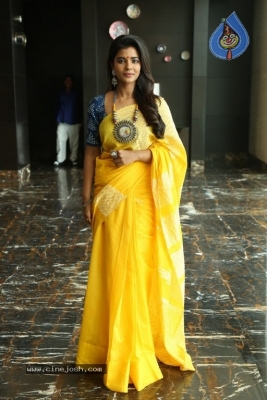 Actress Aishwarya Rajesh Stills - 13 of 14