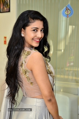 Actress Daksha Nagarkar Photos - 17 of 28