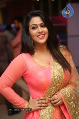 Actress Diana Champika Photos - 14 of 21