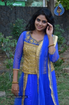 Actress Gayatri Rema Stills - 3 of 9
