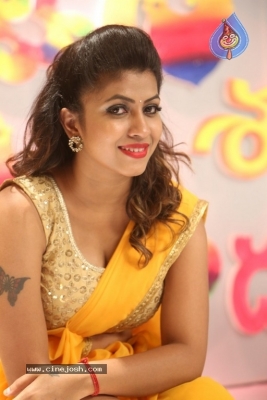 Actress Geethanjali New Images - 15 of 20